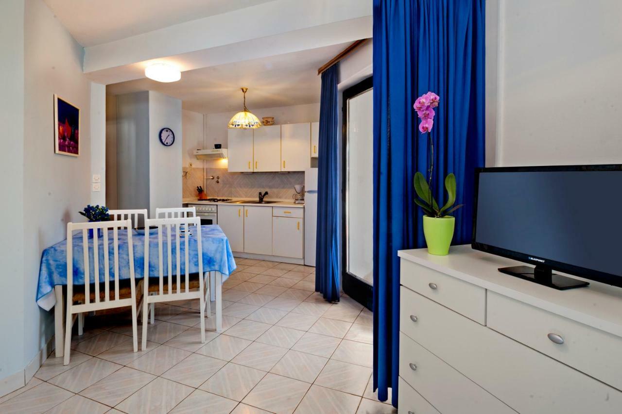 Villa Carolina Tar-Vabriga Kültér fotó