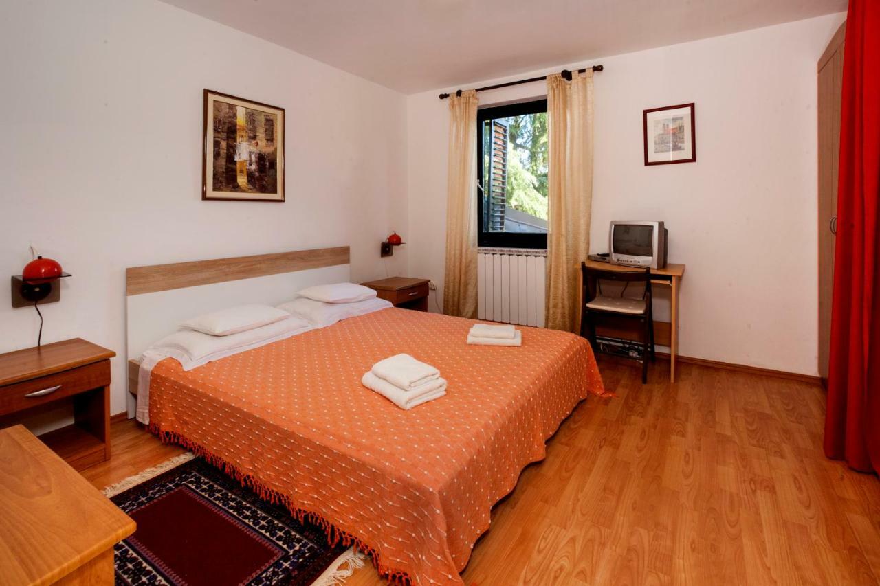 Villa Carolina Tar-Vabriga Kültér fotó