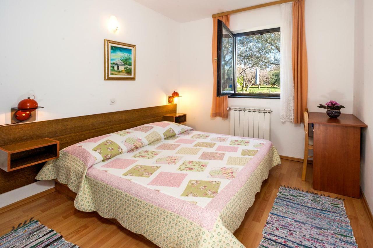 Villa Carolina Tar-Vabriga Kültér fotó