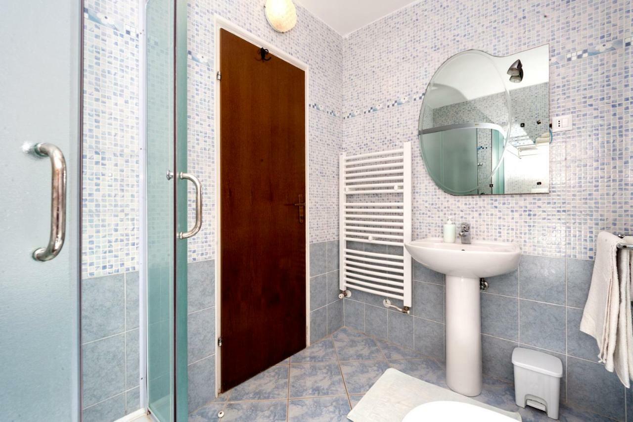 Villa Carolina Tar-Vabriga Kültér fotó